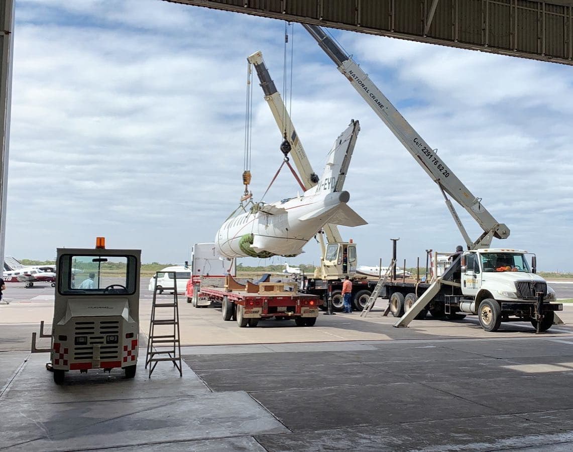 Izaje de aeronave en aeropuerto